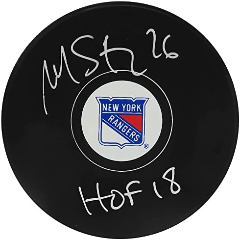 Martin St. Louis, New York Rangers Logolu Hokey Diskini HOF'18 İmzalı NHL Diskleriyle İmzaladı